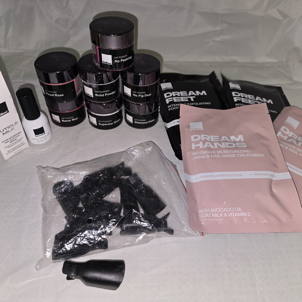 Nailboo Lot Of Powders And Masks